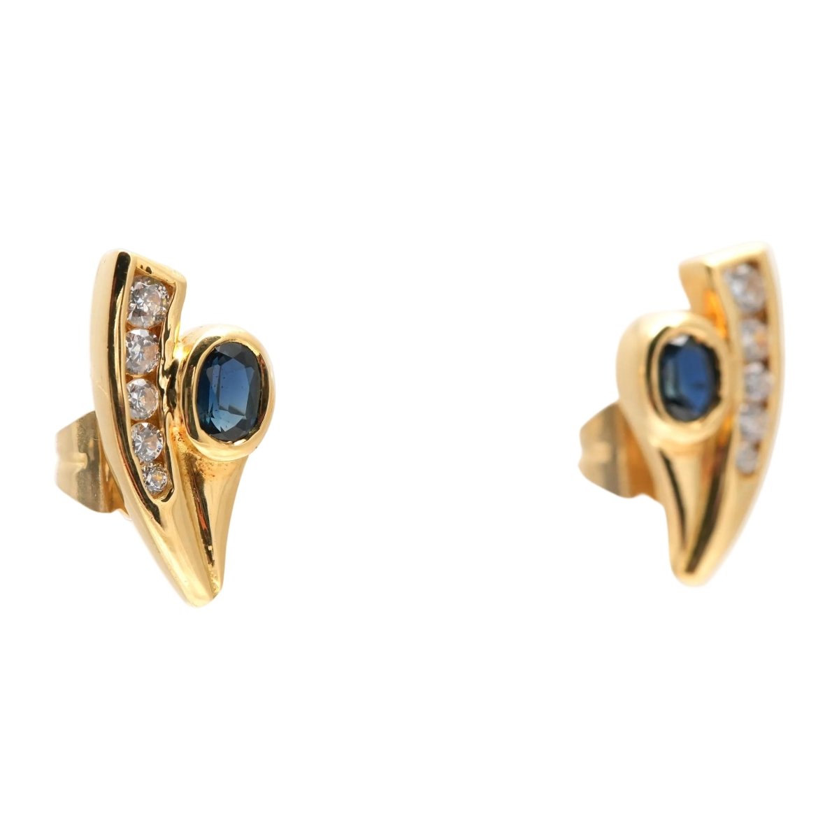 Boucles d'oreilles Puces en or jaune, saphirs et diamants - Castafiore