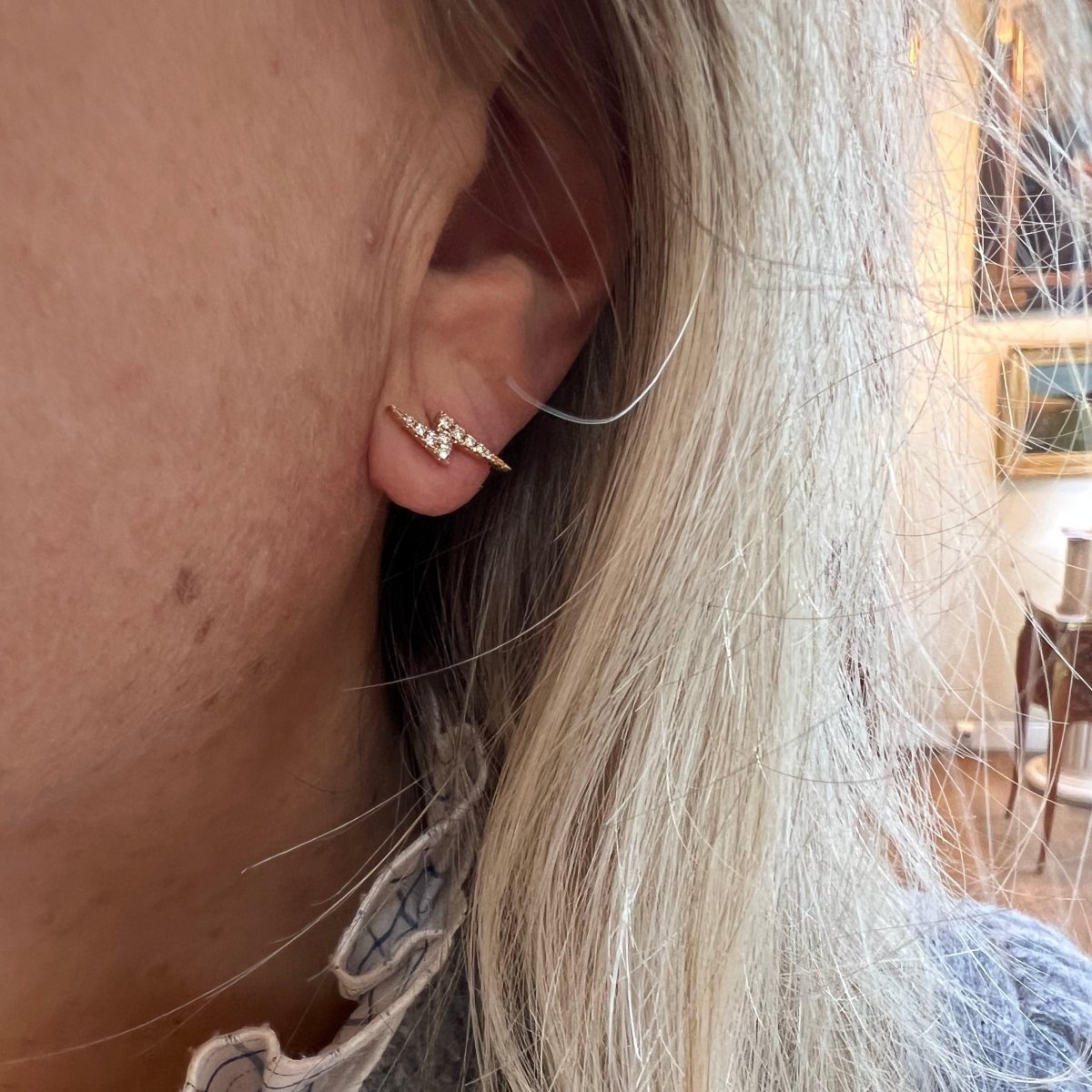 Boucles d'oreilles Puces en or rose et diamants - Castafiore