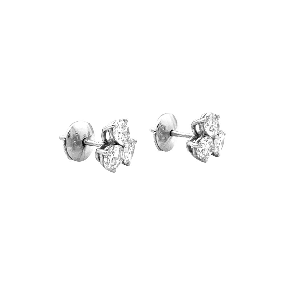 Boucles d'oreilles Puces en platine et diamants - Castafiore