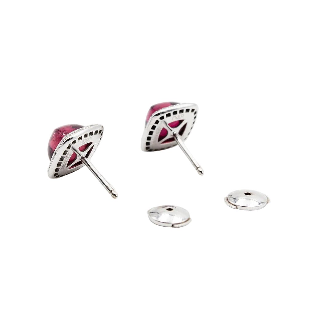 Boucles d'oreilles Puces FRED "Pain de sucre" en or blanc, tourmaline rose et diamants - Castafiore