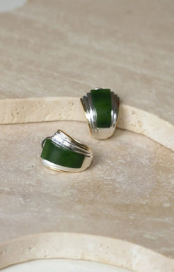 Boucles d'Oreilles Puiforcat par André Vassort Jade sur Or et Argent - Castafiore