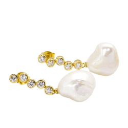 Boucles d'oreilles STILL en or jaune, perles et diamants - Castafiore