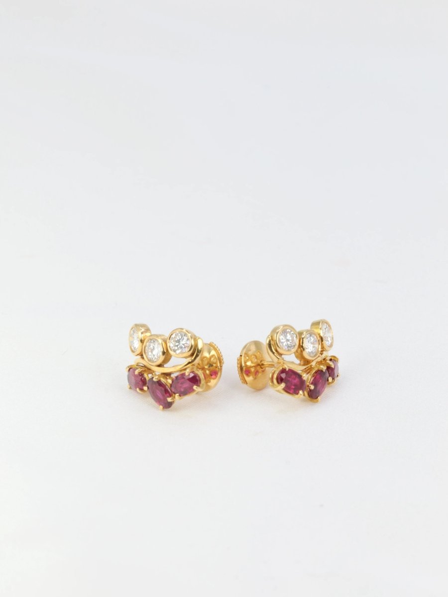 Boucles d’oreilles vintage en or, diamants et grenats - Castafiore