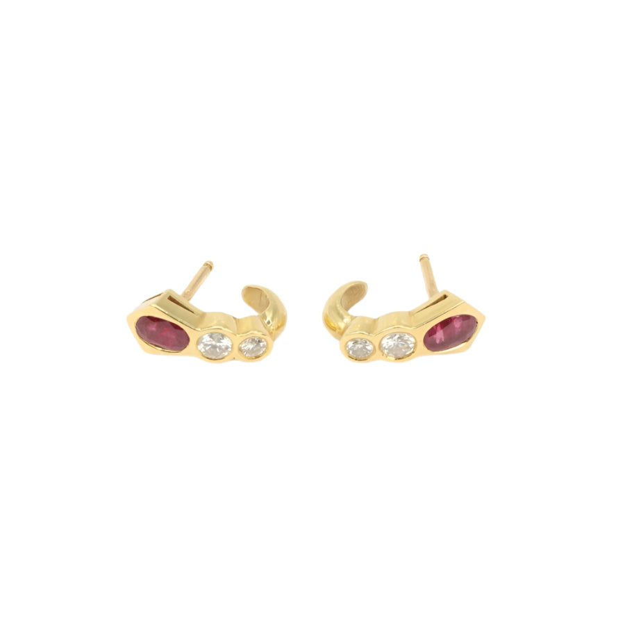 Boucles d’oreilles vintage en or jaune, diamants et rubis - Castafiore