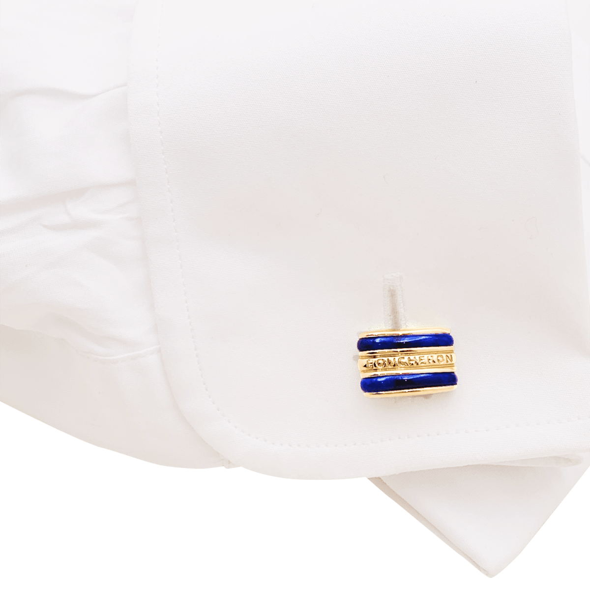 Boutons de manchette BOUCHERON en or jaune et lapis-lazuli - Castafiore