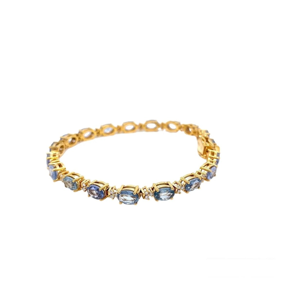 Bracelet à maillons en or rose avec saphir bleu clair et diamant CTW 14 - Castafiore
