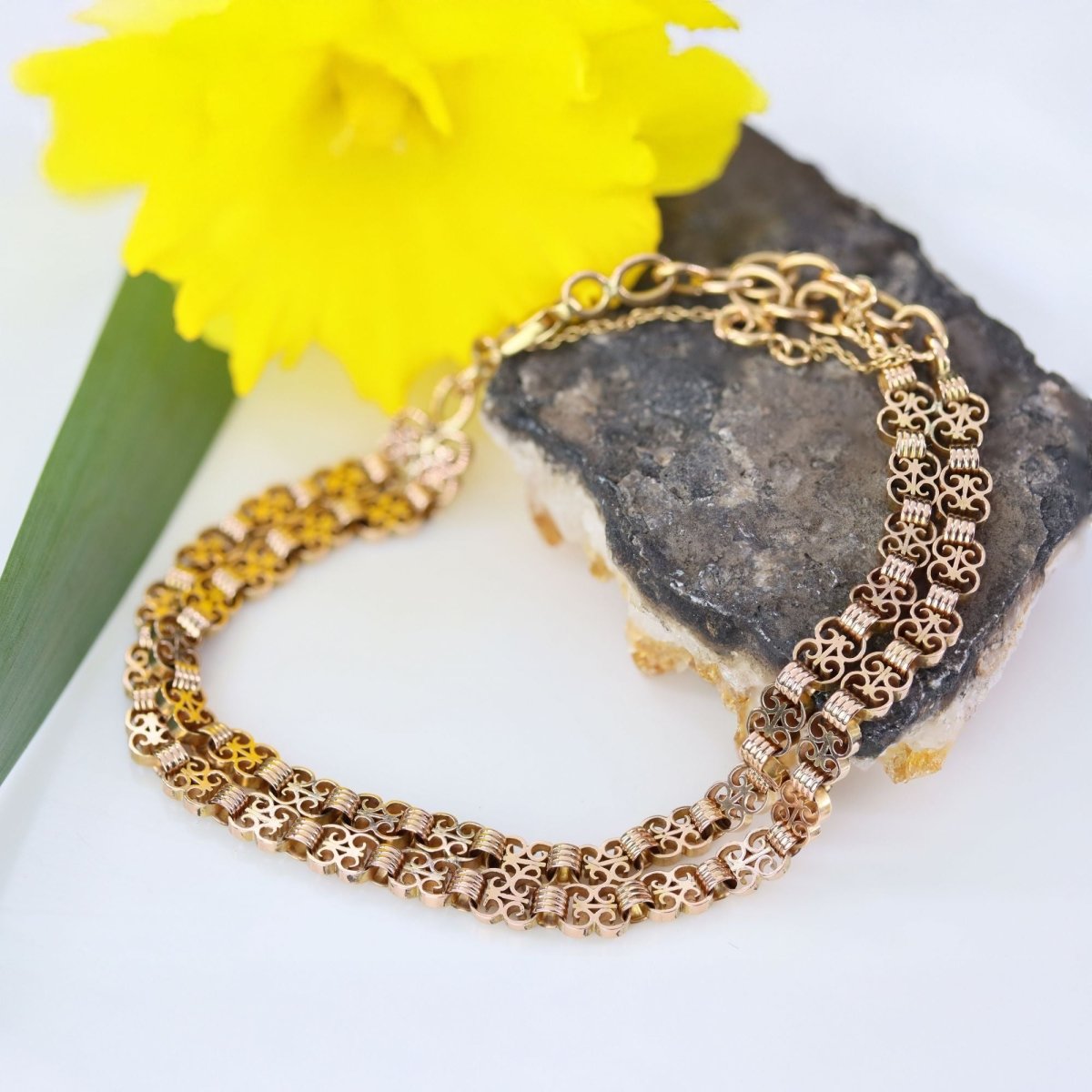 Bracelet ancien double rangs en or rose - Castafiore