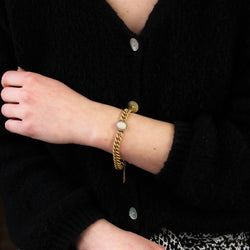 Bracelet ancienne gourmette et son motif opale diamants - Castafiore