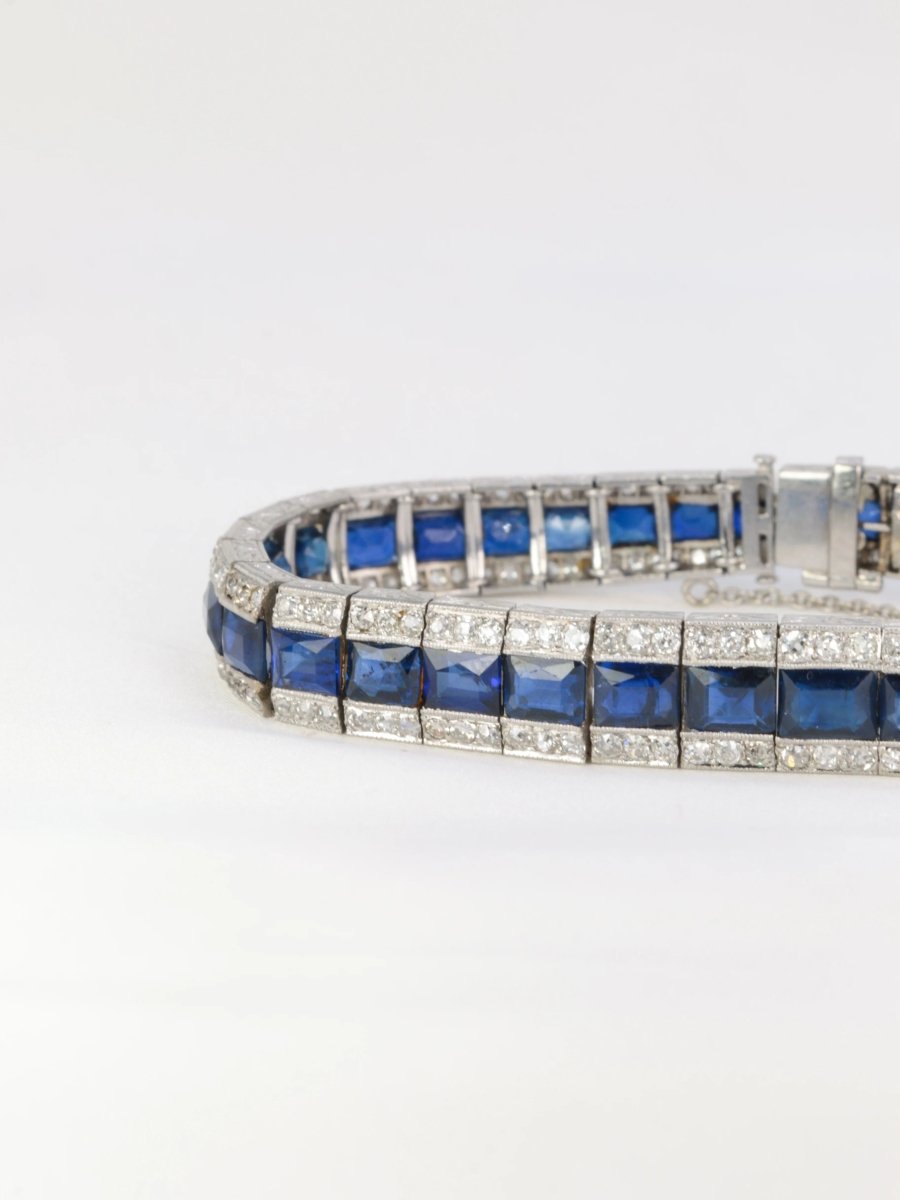 Bracelet Art - Déco en or, platine, saphirs et diamants - Castafiore