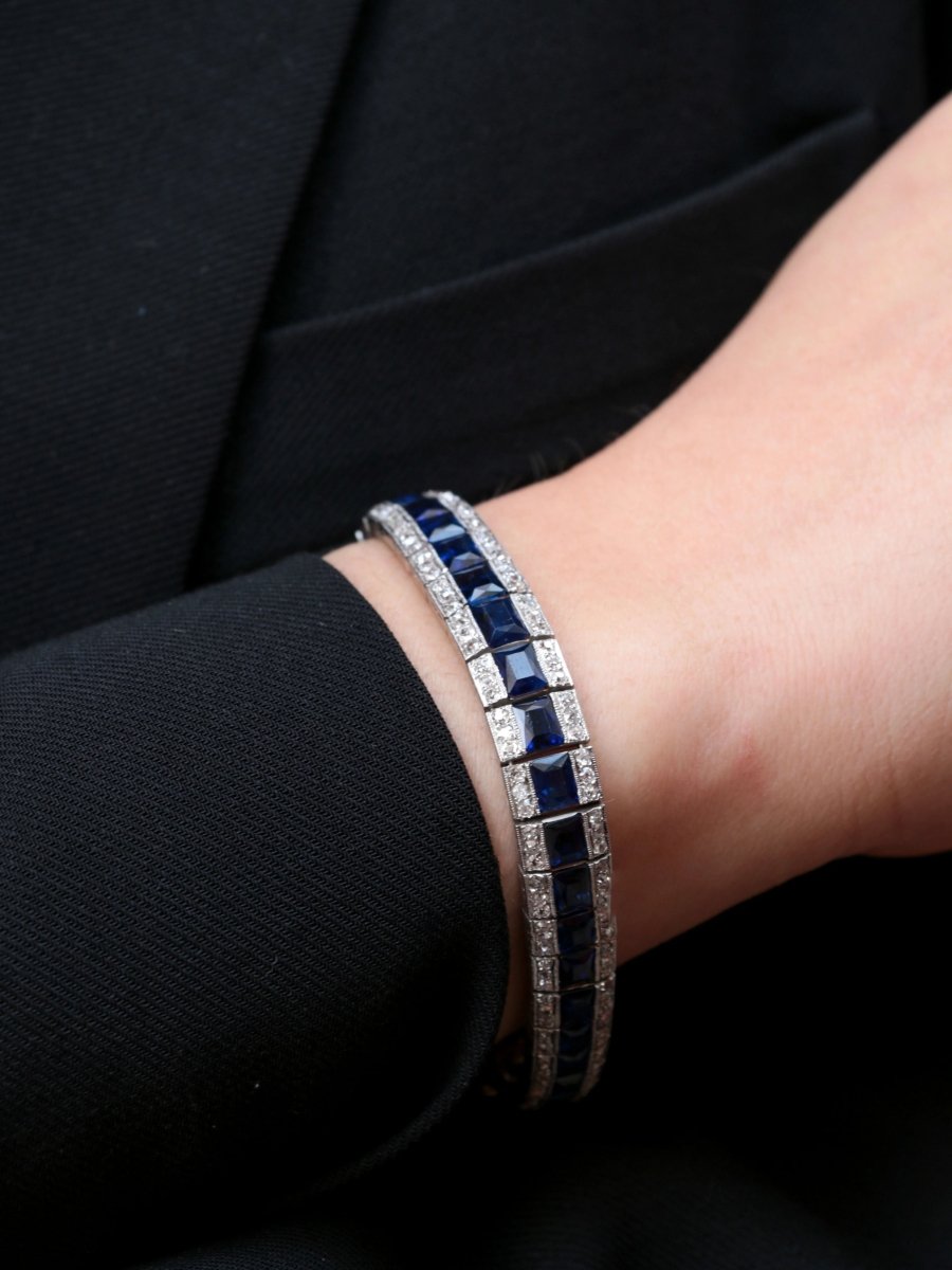 Bracelet Art - Déco en or, platine, saphirs et diamants - Castafiore