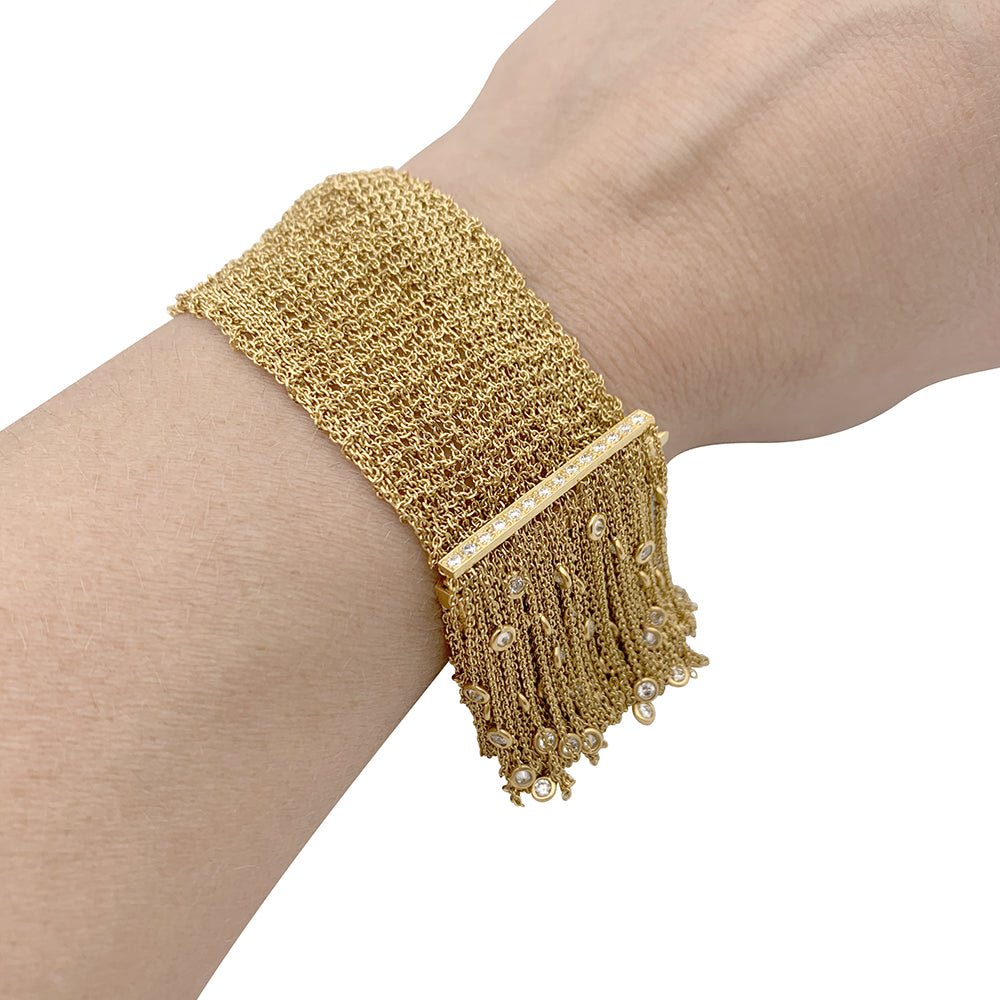 Bracelet BOUCHERON, "Delilah", or jaune, diamants. - Castafiore