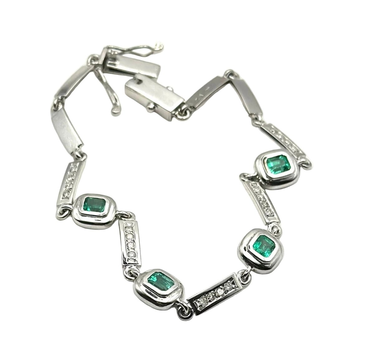Bracelet Breloque en or blanc, émeraudes et diamants - Castafiore