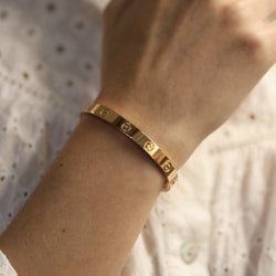 Bracelet CARTIER Love classique en or rose - Castafiore