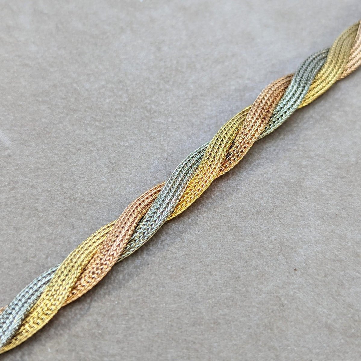 Bracelet en 3 ors tressé - Castafiore