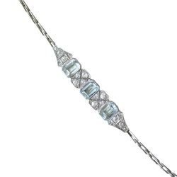 Bracelet en or blanc, aigues-marines et diamants - Castafiore