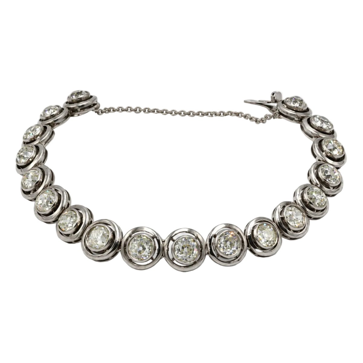 Bracelet en or blanc, argent et diamants