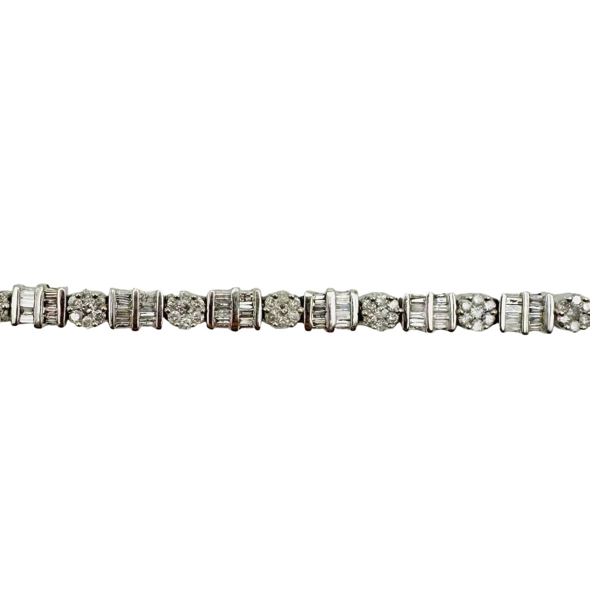 Bracelet en or blanc et diamants - Castafiore