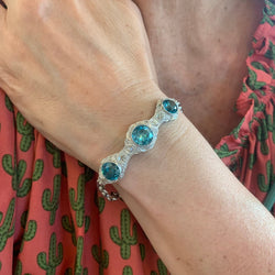 Bracelet en or blanc, platine, zircons et diamants - Castafiore