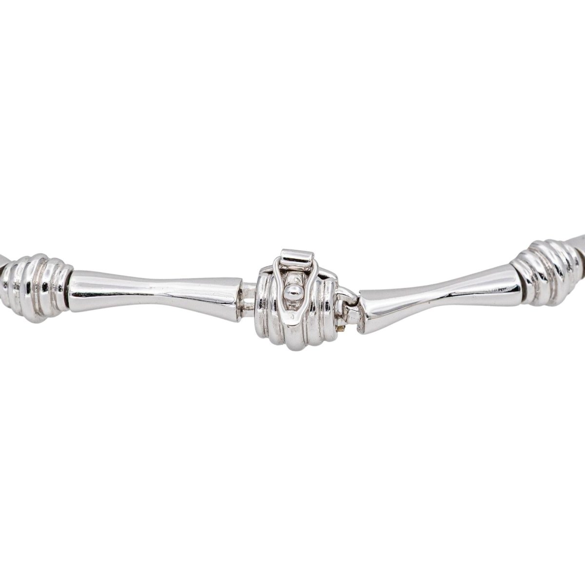 Bracelet en or blanc, saphirs et diamants - Castafiore