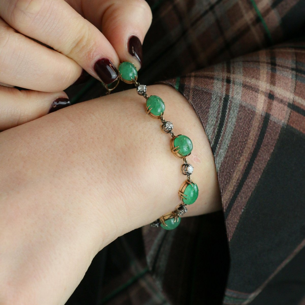 Bracelet en or jaune, argent, émeraudes et diamants - Castafiore