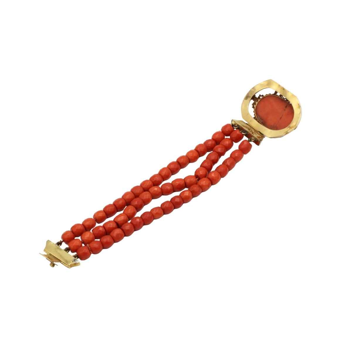 Bracelet en or jaune, camée et corail - Castafiore