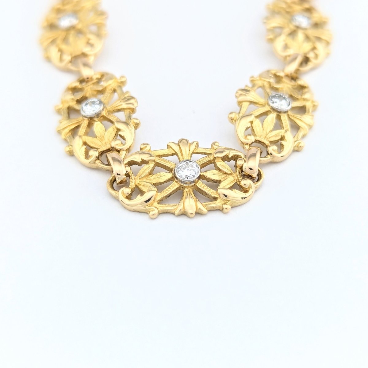 Bracelet en or jaune et diamants - Castafiore