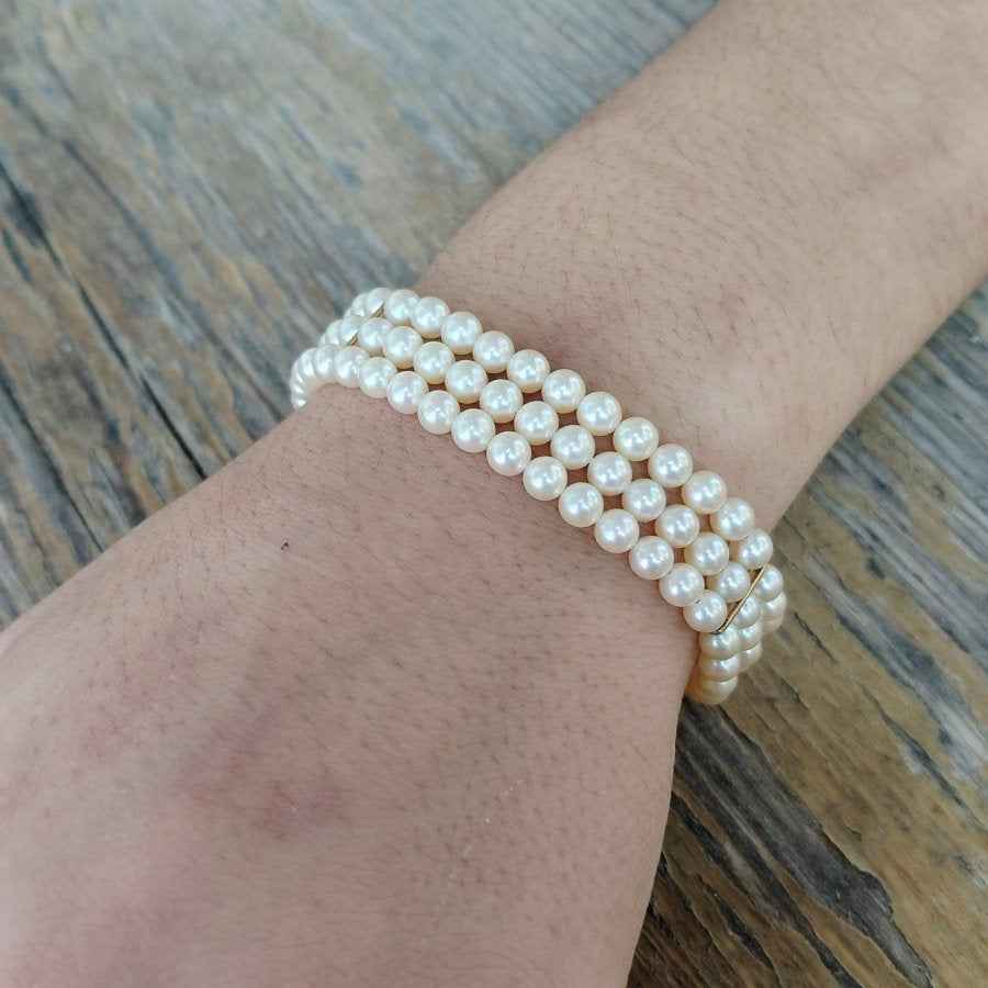 Bracelet en or jaune et perles - Castafiore