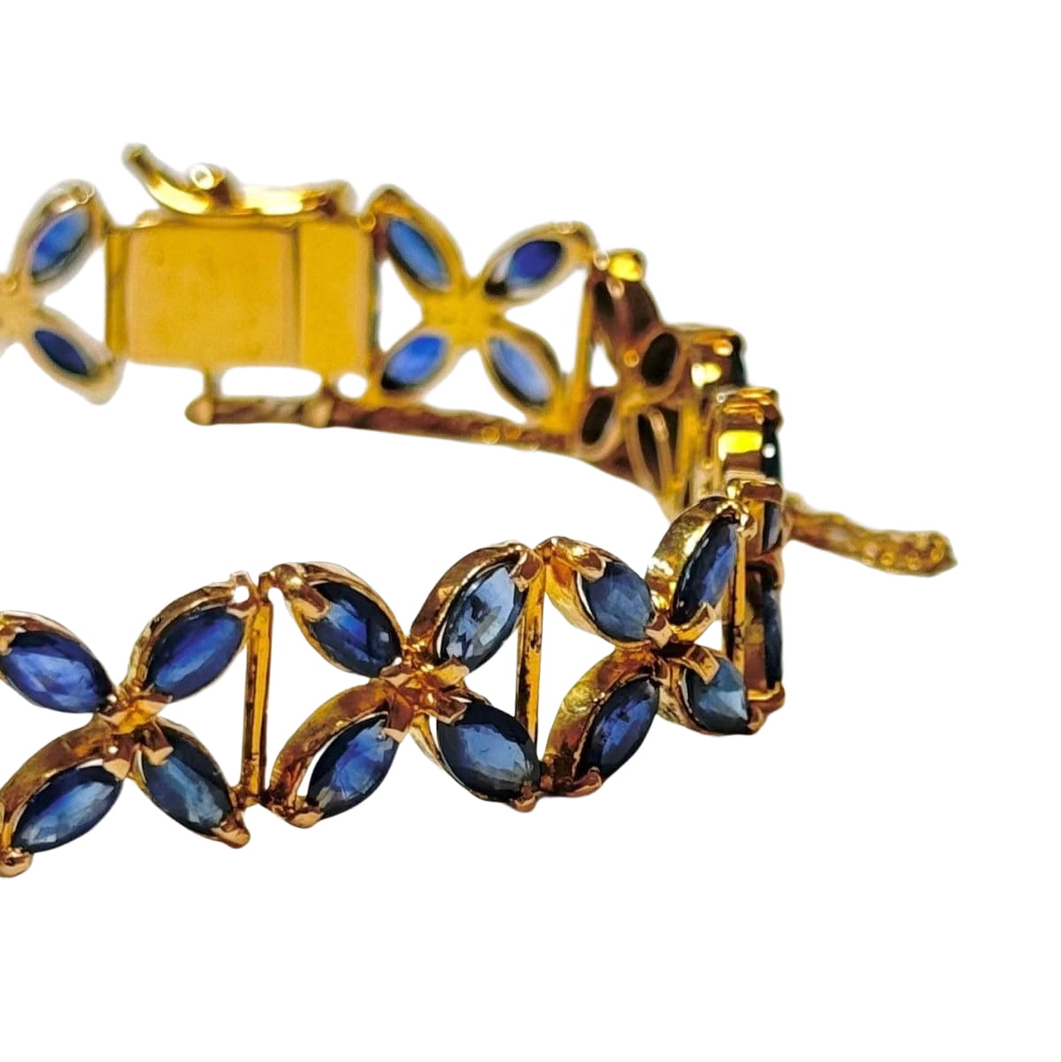 Bracelet en or jaune et saphirs - Castafiore