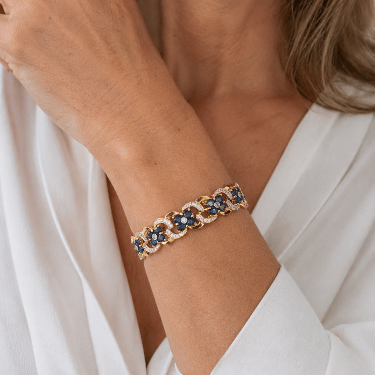 Bracelet en or jaune, saphirs et Diamants - Castafiore