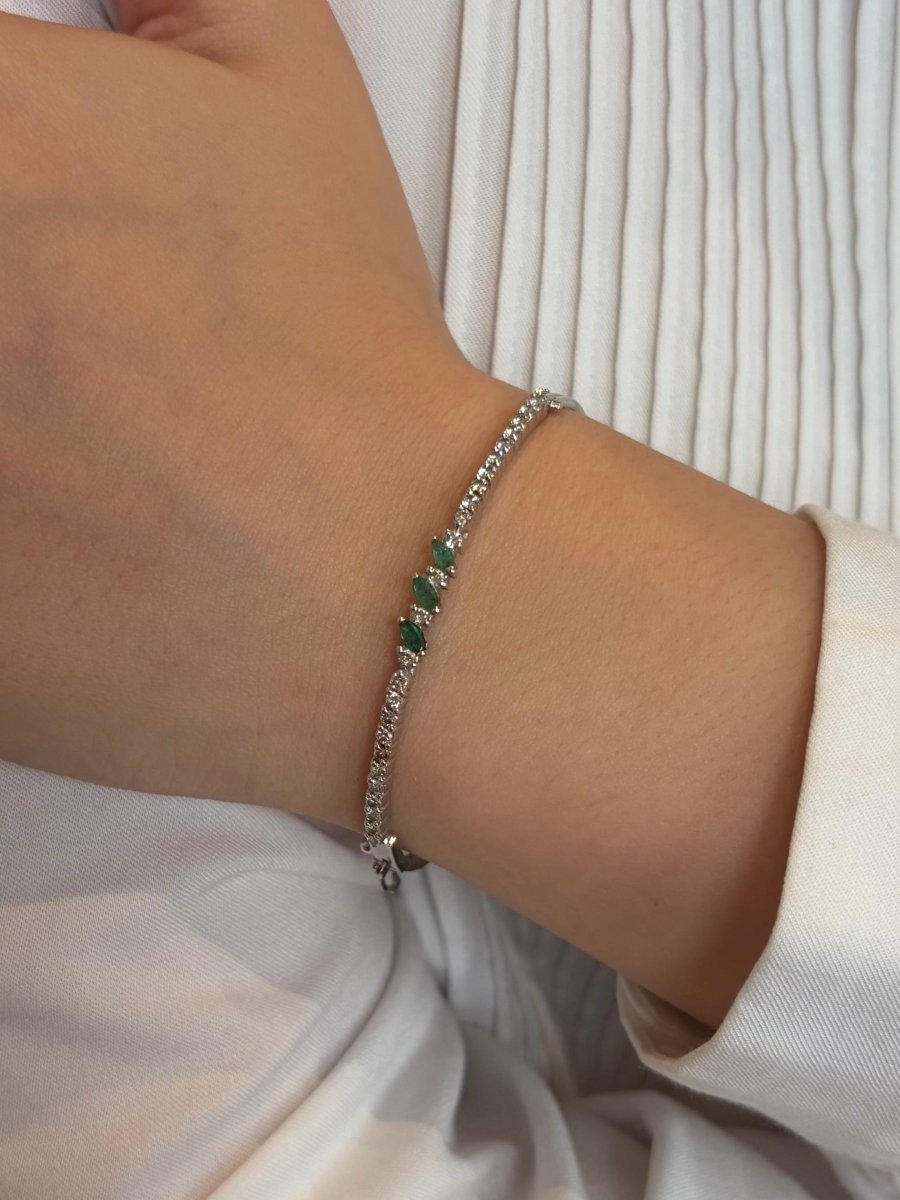 Bracelet Jonc en or blanc, émeraudes et diamants - Castafiore