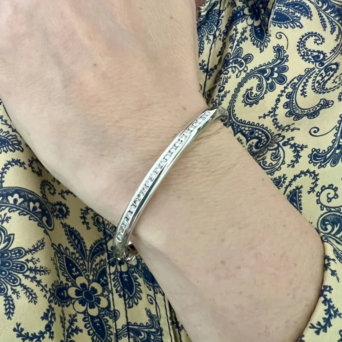 Bracelet Jonc en or blanc et diamants - Castafiore