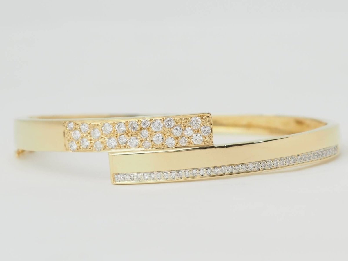 Bracelet Jonc en or jaune et diamants - Castafiore
