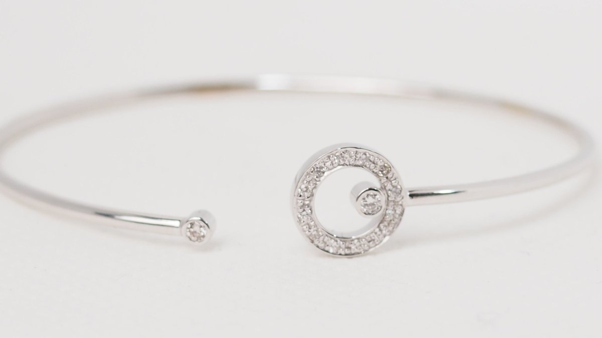 Bracelet Jonc flexible en or blanc et diamants - Castafiore