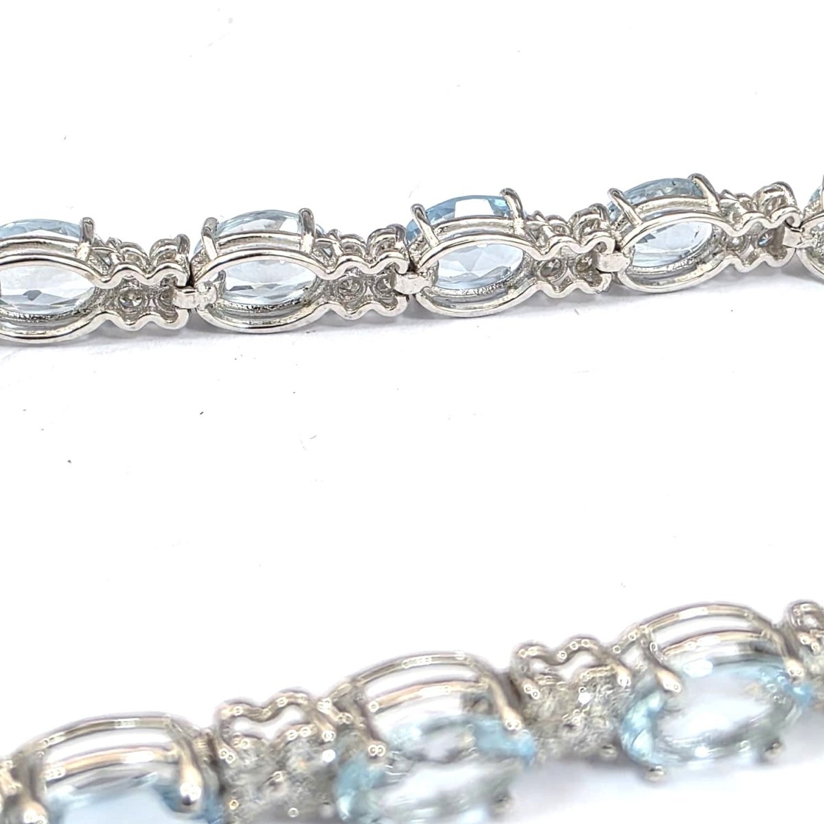 Bracelet Ligne en or blanc, aigue-marine et diamants - Castafiore