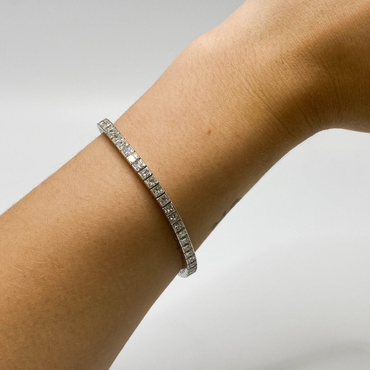 Bracelet Ligne en or blanc et diamants - Castafiore