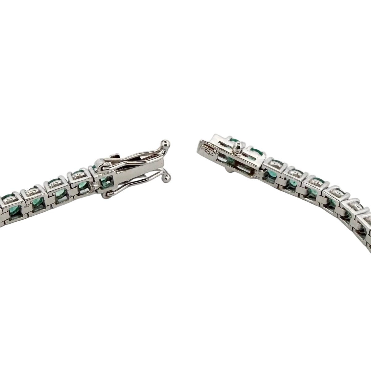Bracelet Ligne en or blanc et émeraudes - Castafiore