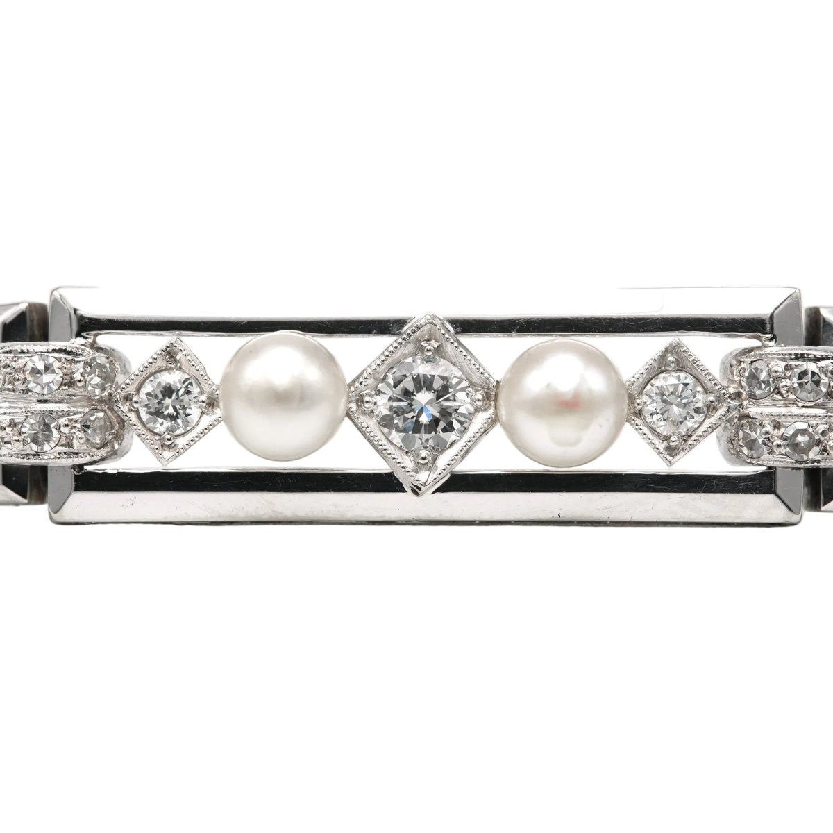 Bracelet Ligne en or blanc, perles et diamants - Castafiore