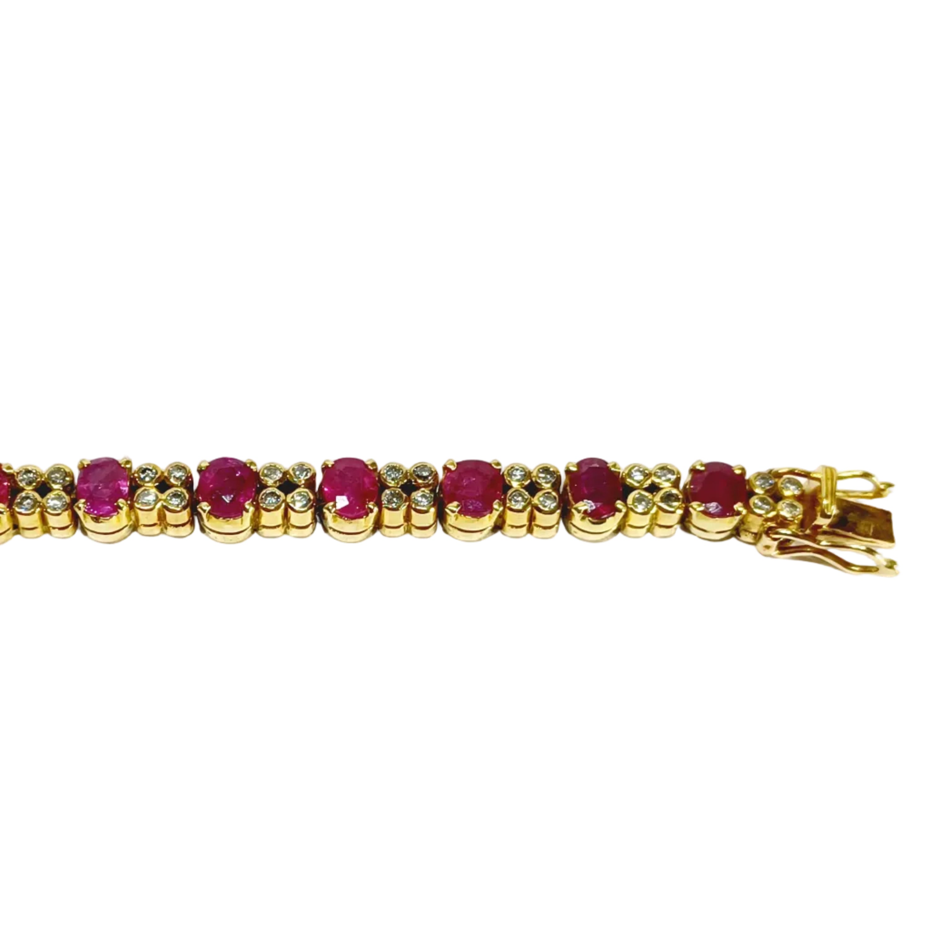Bracelet Ligne en or jaune, rubis et diamants - Castafiore