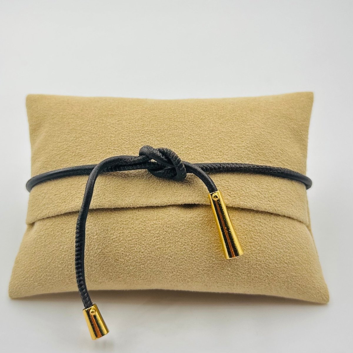 Bracelet LOUIS VUITTON en ors de couleurs et diamants - Castafiore