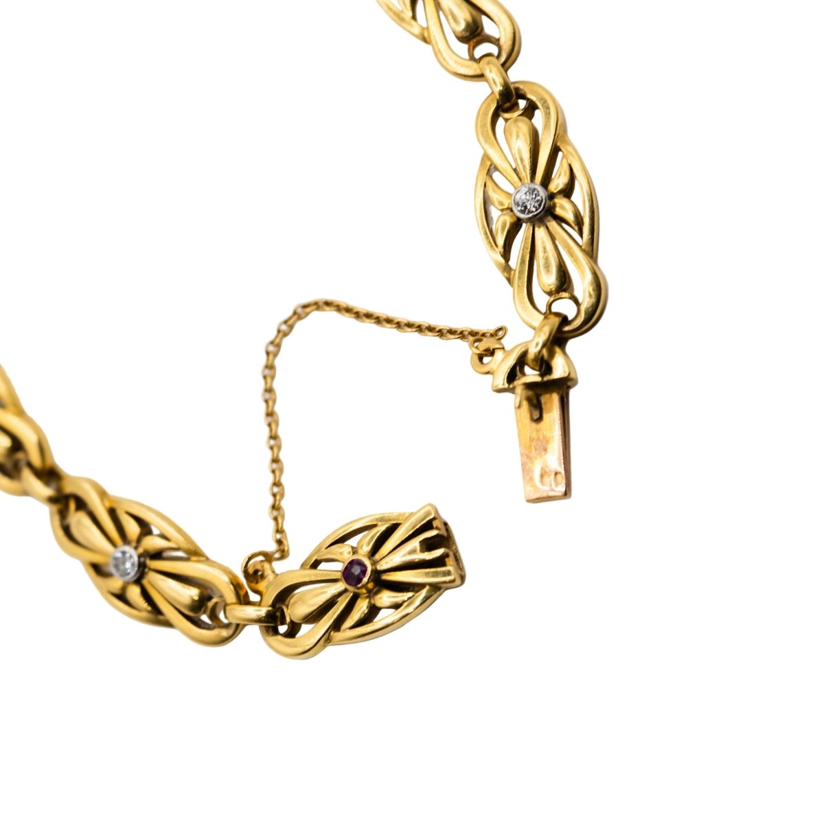 Bracelet Maille en or jaune, rubis et diamants