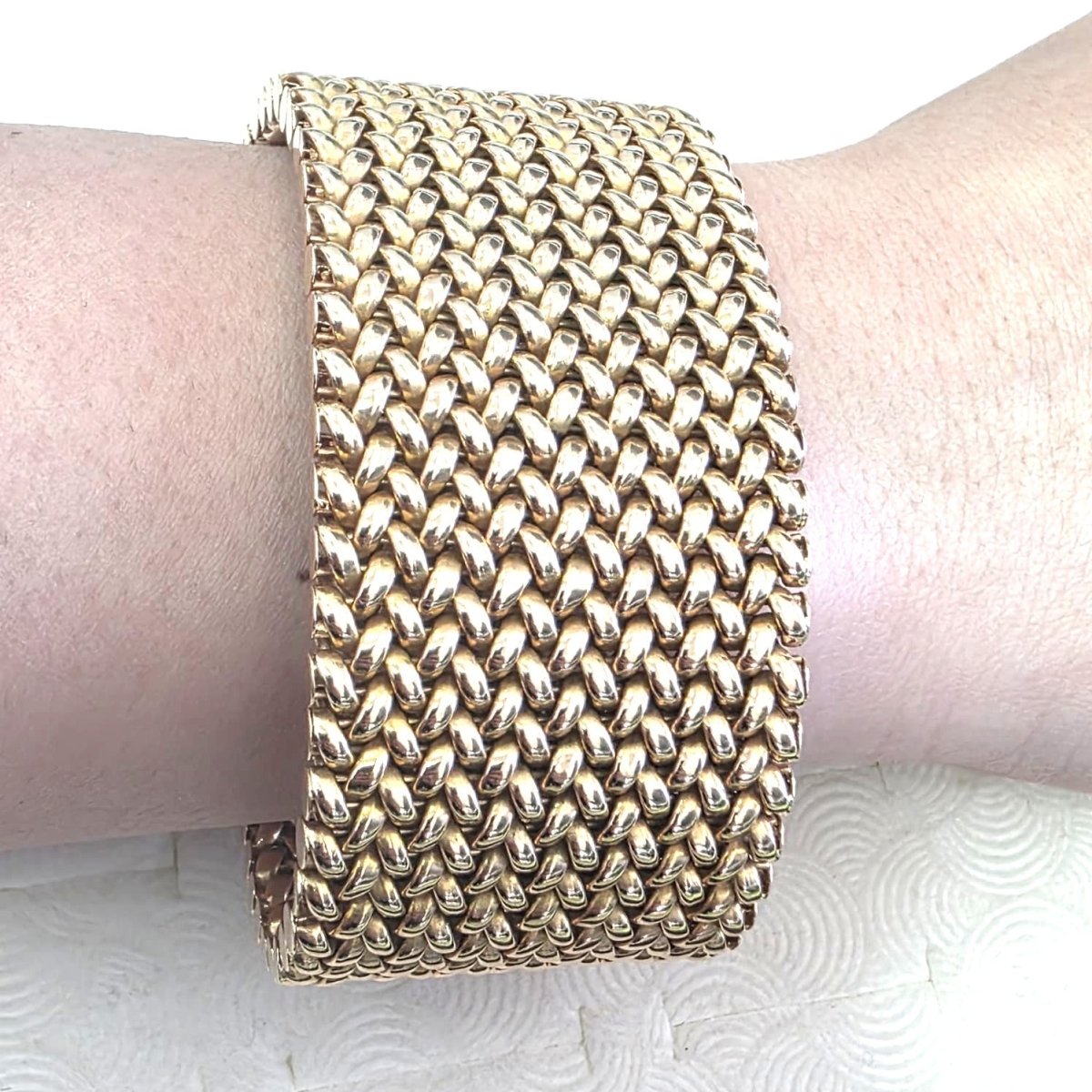 Bracelet Manchette en or jaune - Castafiore