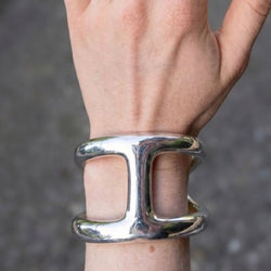 Bracelet Manchette HERMÈS "Osmose" en argent - Castafiore