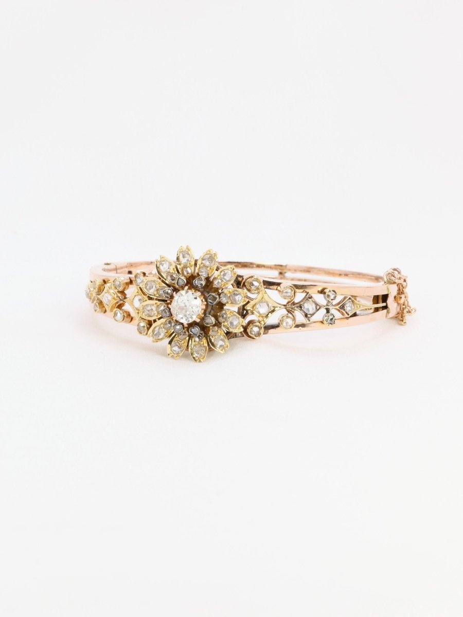 Bracelet Napoléon III fleur mobile or rose diamants taille ancienne - Castafiore