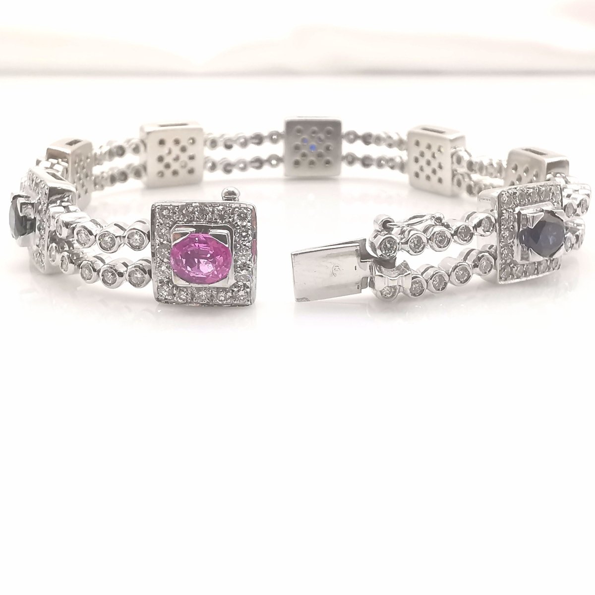 Bracelet or diamants & saphirs - Castafiore