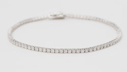 Bracelet rivière en or gris et diamants 2,04cts - Castafiore