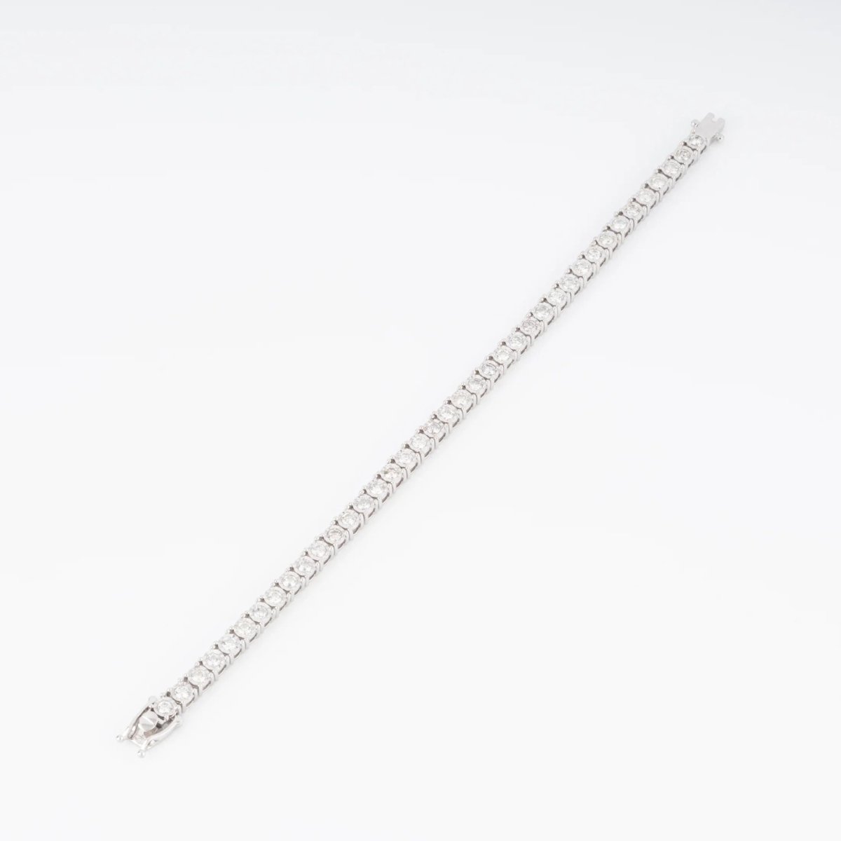 Bracelet riviere et or gris orné de diamant - Castafiore