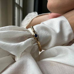 Bracelet Serpent en or jaune avec saphir et diamants - Castafiore