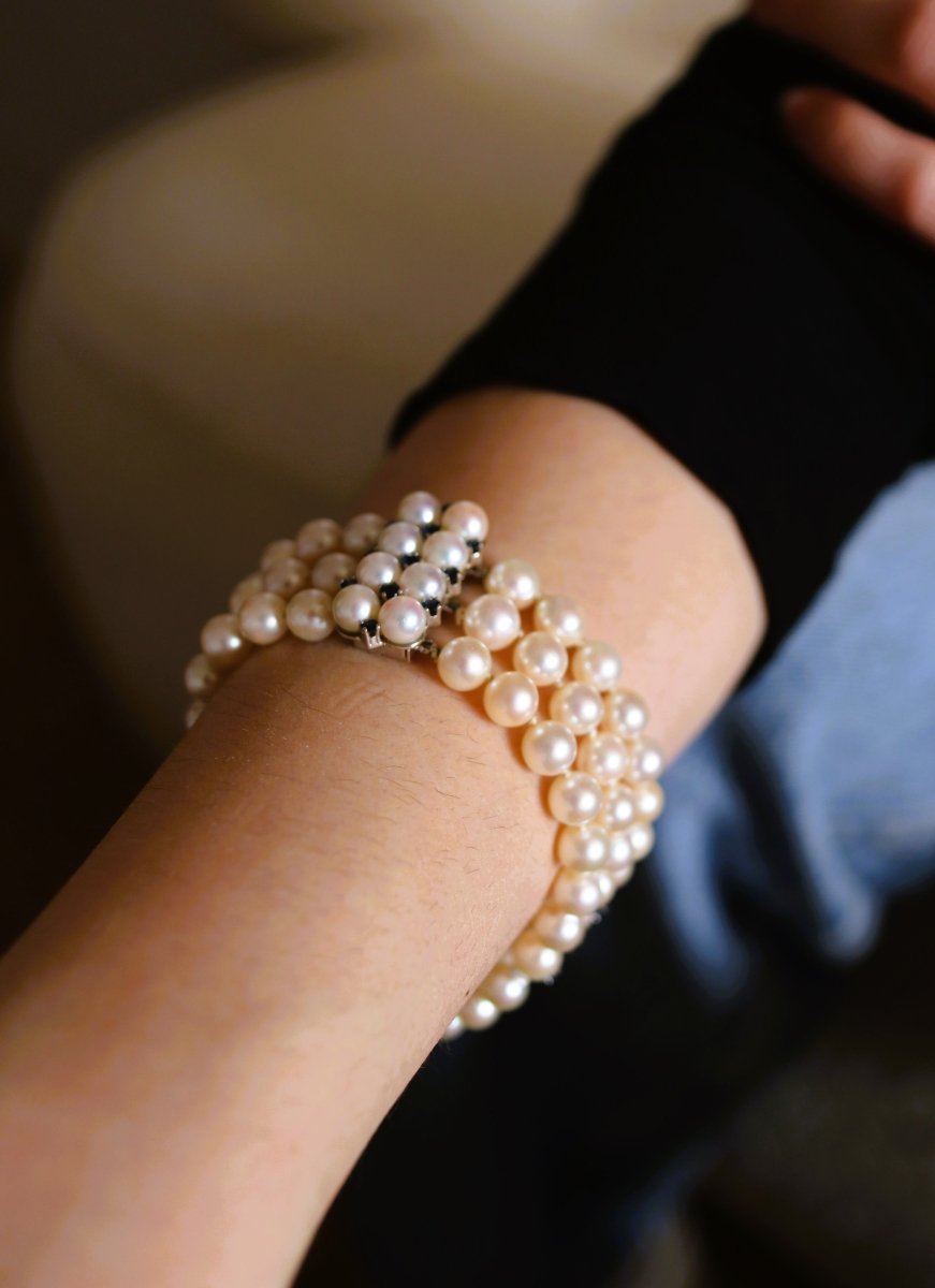 Bracelet Souple 3 rangs de perles en or blanc et saphirs - Castafiore