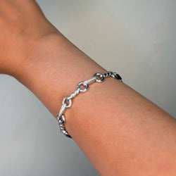 Bracelet Souple en or blanc et diamants - Castafiore