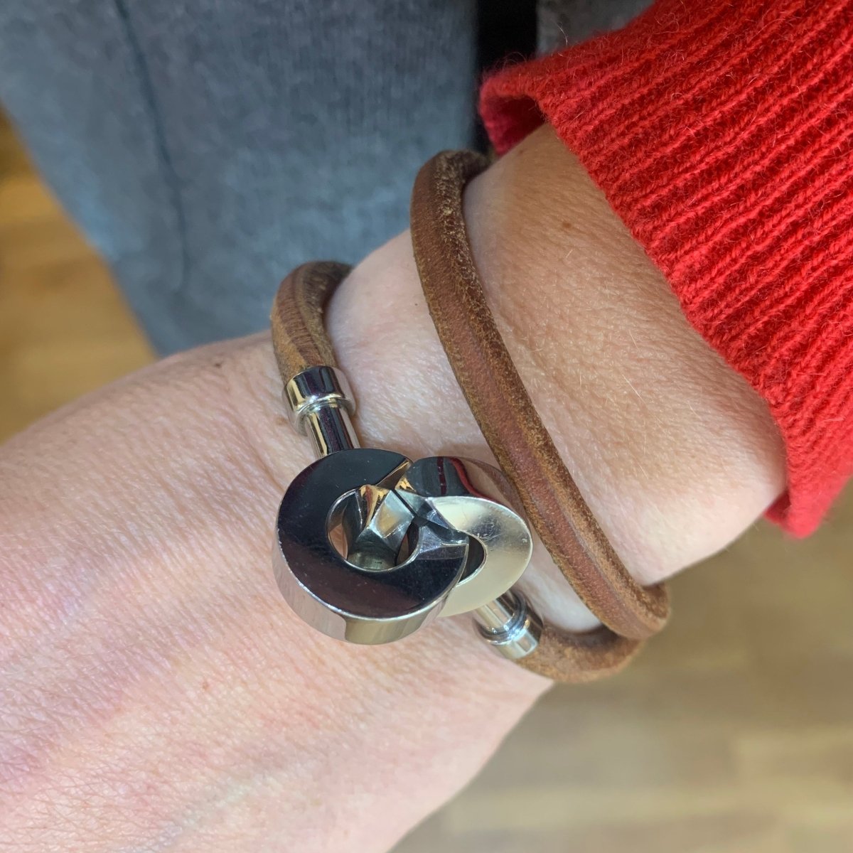 Bracelet Souple HERMÈS "Lancelot" en cuir - Castafiore